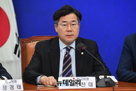 [포토] 모두발언 하는 박찬대 민주당 최고위원