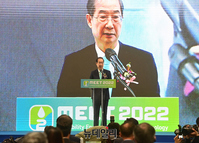 [포토] 수소산업 전문 전시회 찾은 한덕수 국무총리