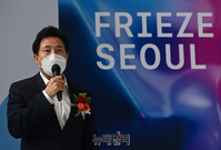 [포토] '프리즈 서울' 개막식 찾은 오세훈 서울시장