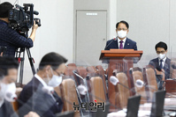 [포토] 인사말 하는 박찬진 중앙선거관리위원회 사무총장