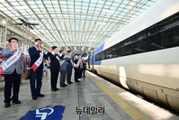 [포토] 귀성인사 나선 국민의힘 지도부