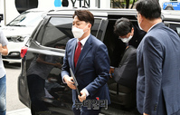 [포토] 당헌 효력 정지 가처분 심문 출석한 이준석