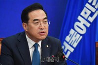 [포토] 최고위 참석한 박홍근 민주당 원내대표