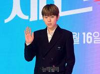 [포토] 지코, 시크한 인사