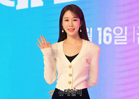 [포토] 쿠팡플레이 첫 예능 MC로 복귀하는 유인나