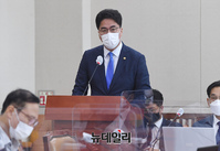 [포토] 제안설명 하는 윤태식 관세청장