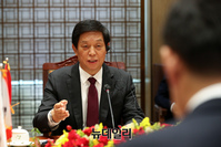 [포토] 회담 갖는 김진표·리잔수