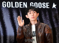 [포토] 백화점에 등장한 코드쿤스트