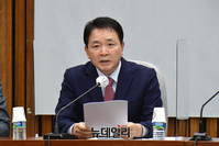[포토] 발언하는 성일종 국민의힘 정책위의장
