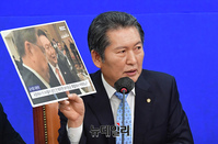 [포토] 최고위 참석한 정청래 민주당 최고위원