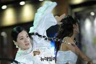 [포토] 황홀한 무대 선보이는 모니카