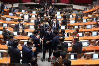 [포토] 교섭단체 대표 연설 마친 이재명 대표