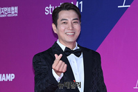 [포토] 주상욱 "에이판스타어워즈 사랑해요"