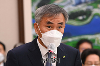 [포토] 국감 업무보고하는 이정관 LH사장 직무대행
