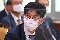 [포토] 2022년도 국정감사 참석한 박민우 건설기술교육원장