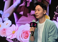 [포토] 김자옥 버추얼 아바타 소개하는 김상균 교수