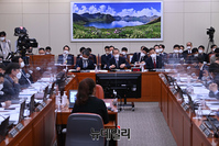 [포토] 국회 외교통일위원회 국정감사