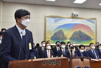 [포토] 질의 답하는 함윤식 우아한형제들 부사장