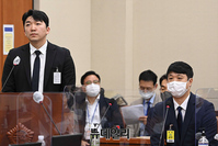 [포토] 국정감사 증인 출석한 최형록·박경훈