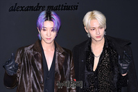 [포토] 세븐틴 디에잇·준, 카리스마 넘치는 눈빛