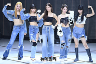 [포토] 5개월 만에 컴백한 르세라핌, 미니앨범 '안티프래자일' 발매