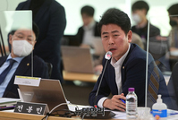 [포토] 경기도 자료제출 요구하는 전봉민 의원