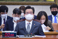 [포토] 국회 출석한 정황근 농림축산식품부 장관