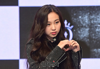 [포토] 퀸즈아이 막내 멤버 제나