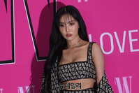 [포토] 화사, 카리스마로 무장