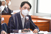 [포토] 답변하는 박민식 국가보훈처장