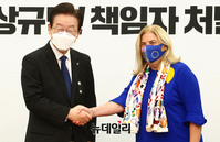 [포토] 주한EU대표부 대사 접견한 이재명 대표