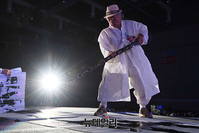 [포토] 휘호 쓰는 서예가 이무호