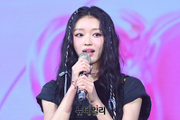 [포토] '셀피시'로 컴백한 유아 