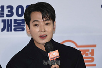 [포토] 압꾸정 정경호, 여전히 잘생긴 배우