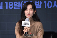 [포토] 재벌집막내아들 신현빈, 인사말도 아름답게