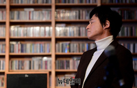 [포토] 솔로 데뷔 26주년 기념 콘서트 앞둔 양방언