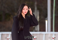 [포토] 레드카펫 오른 오마이걸 유아