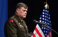 [포토] 한미우호의밤, 인사말하는 주한미8군사령관