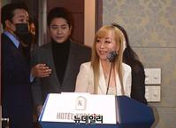 [포토] 신보 발매 기자간담회 입장하는 소프라노 조수미