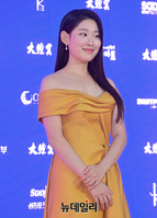 [포토] 대종상영화제 참석하는 배우 최정운