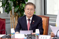 [포토] 민당정 간담회 찾은 이정식 고용노동부 장관