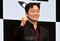 [포토] 대세배우 손석구 "이번엔 경찰입니다"