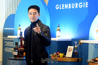 [포토] 글렌버기 스테이션 방문한 배우 주지훈