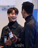 [포토] 위스키 팝업에 등장한 샤이니 민호