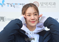 [포토] 지수연 "사랑의 김장 담궈요"