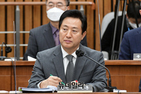 [포토] 이태원 청문회 출석한 오세훈 서울시장