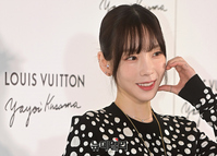 [포토] 태연, 쿠사마 야요이 컬렉션 완벽소화 