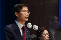 [포토] 당대표 출사표 던지는 조경태 국민의힘 의원