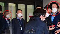 [포토] 입국 직후 검찰로 압송되는 쌍방울 '김성태-양선길'