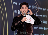 [포토] 유재필 "서울가요대상 사회 맡았어요"